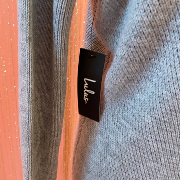 CLEANING CLOSET OUT!! Lulu’s sweater Dress - Brand New w/tag XS - Picture 3 of 3